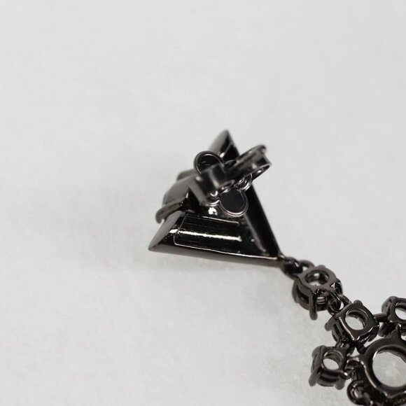 LOUIS VUITTON Pierce LV Chandelier Metal Silver Tone - Picture 13 of 16